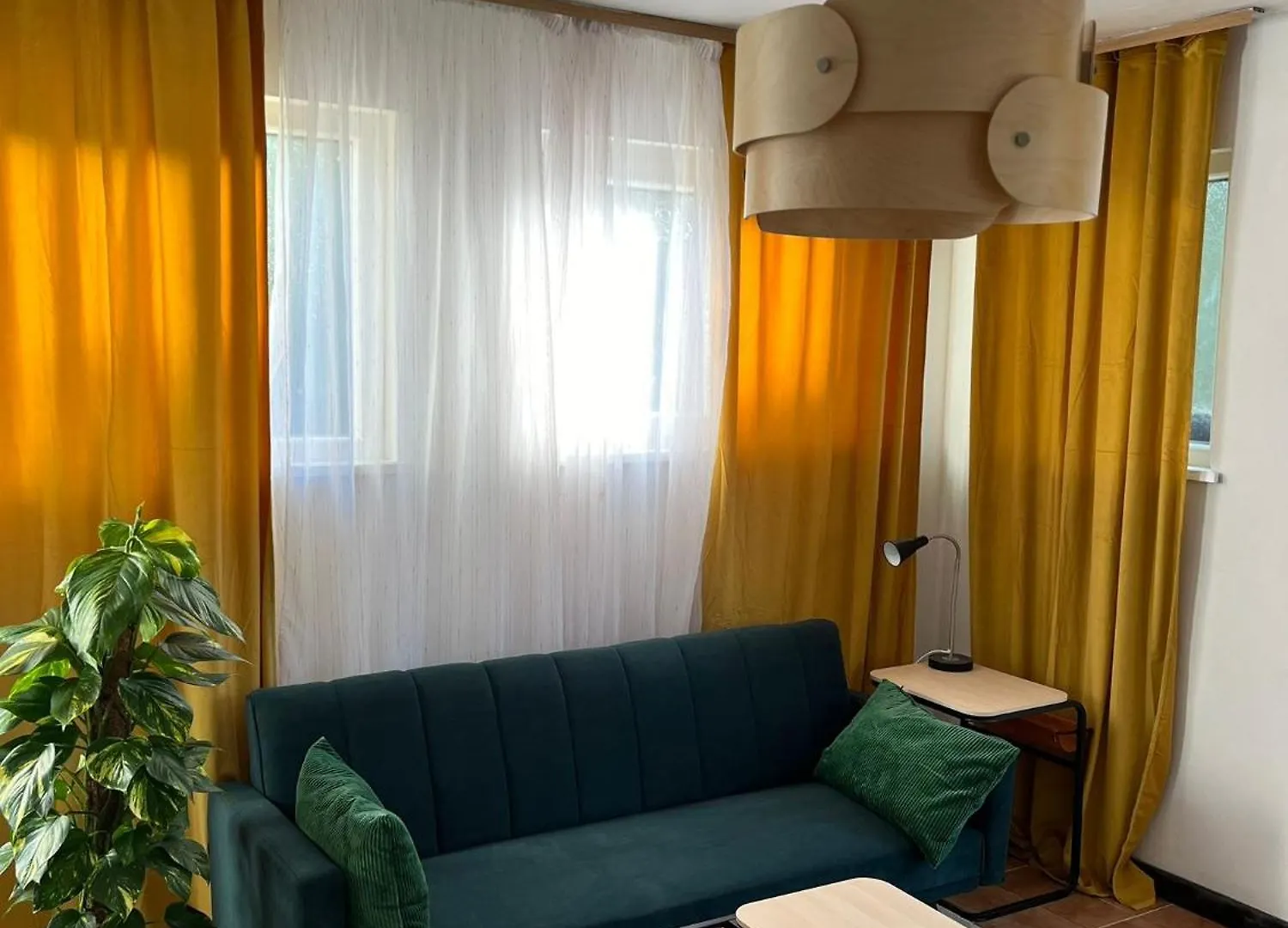 Apartmani Dani باغ 0*,